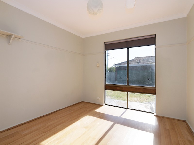 22 Brabham Street, Gosnells WA 6110