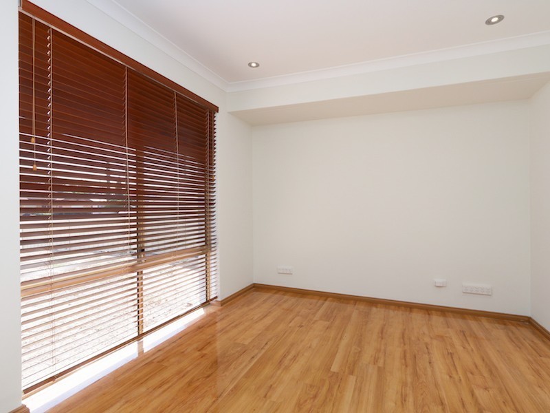 11 Tattler Place, Huntingdale WA 6110