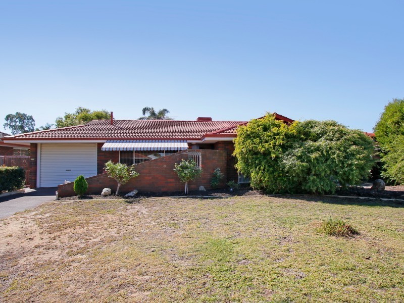 36 Coachwood Way, Maddington WA 6109