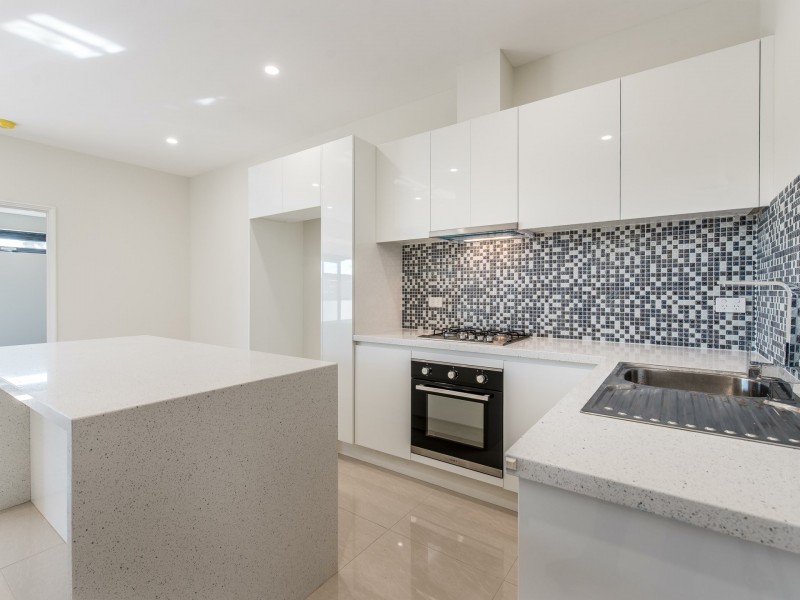 4/43 Yale Road, Thornlie WA 6108