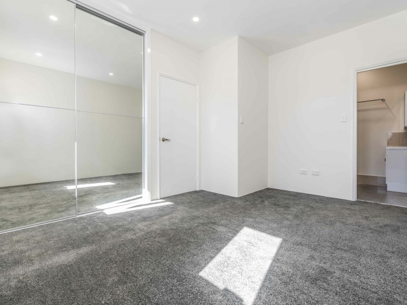 4/43 Yale Road, Thornlie WA 6108