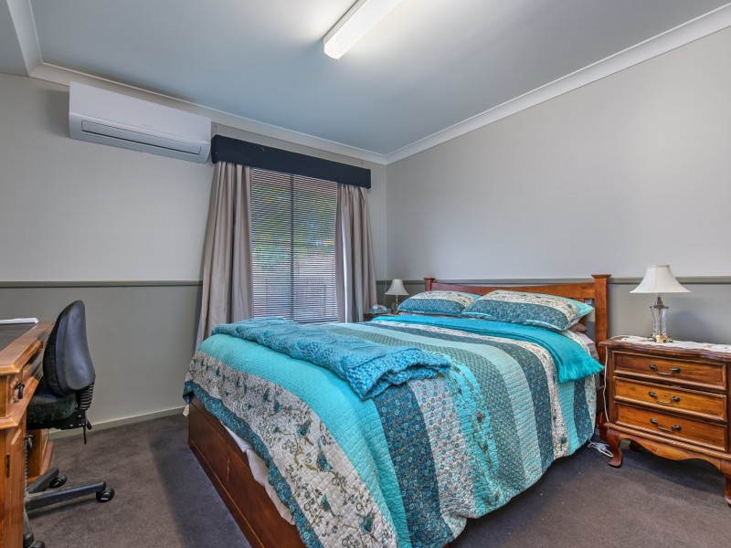 10 Camelot Court, Thornlie WA 6108