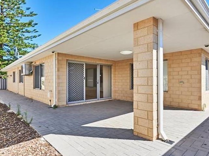 22B Melvin Avenue, Thornlie WA 6108