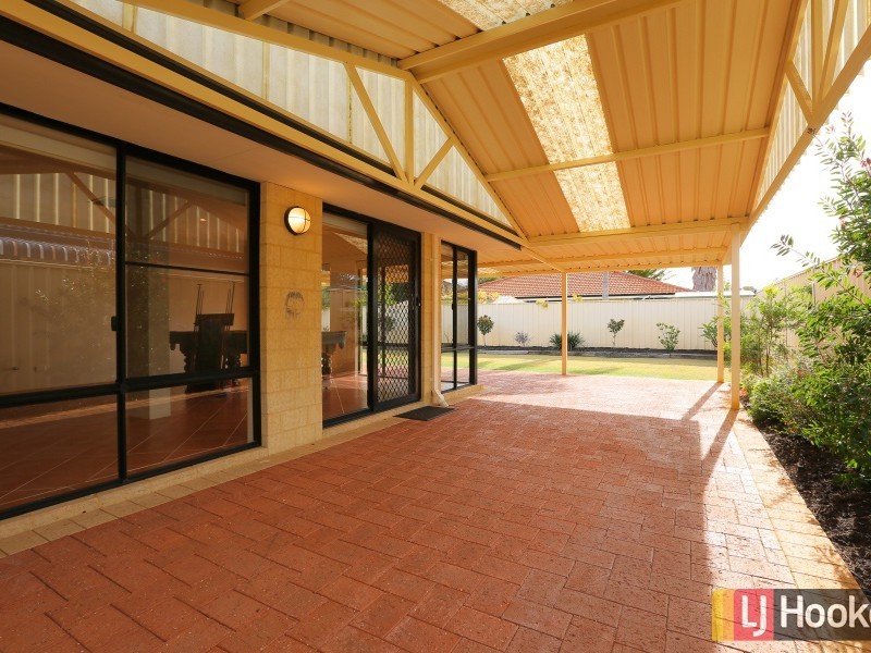 16 Ashridge Turn, Canning Vale WA 6155