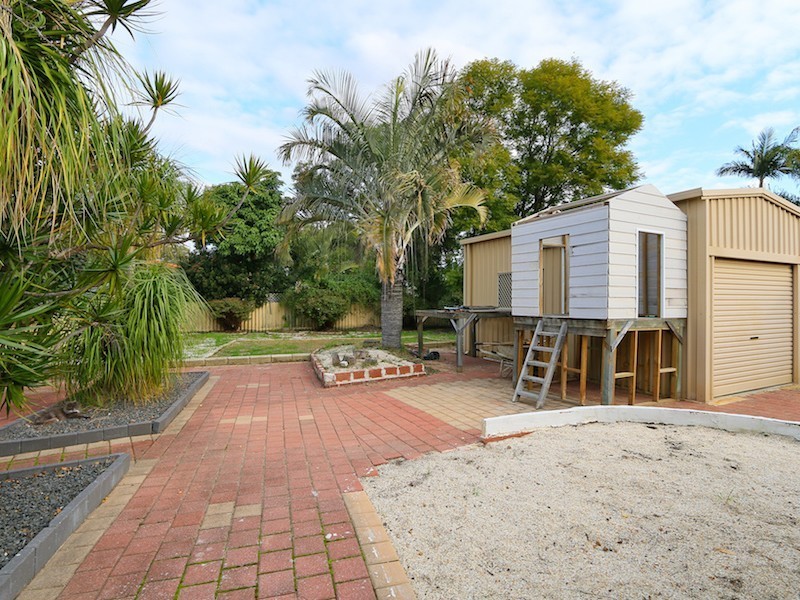 5 Denham Way, Thornlie WA 6108