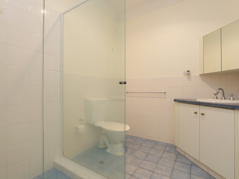 24B Stephen Street, Queens Park WA 6107