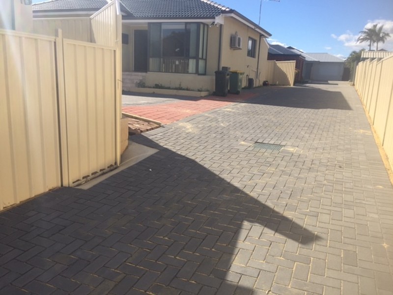 24B Stephen Street, Queens Park WA 6107