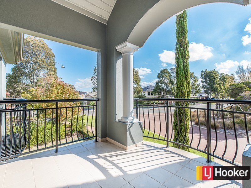 1 Mingara Avenue, Harrisdale WA 6112