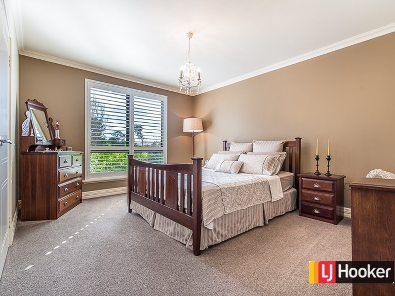 1 Mingara Avenue, Harrisdale WA 6112