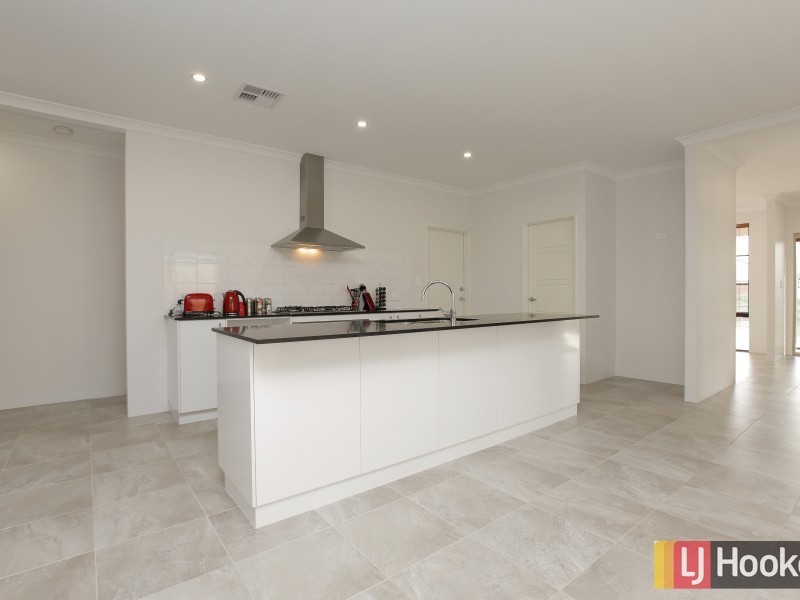 9 Woodard Road, Byford WA 6122