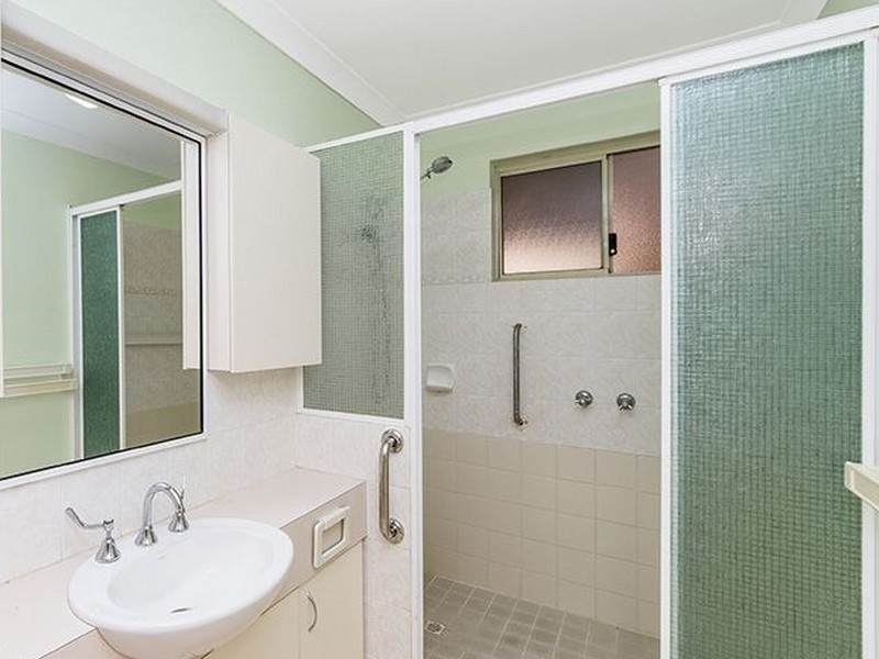 5/8 Heron Place, Maddington WA 6109