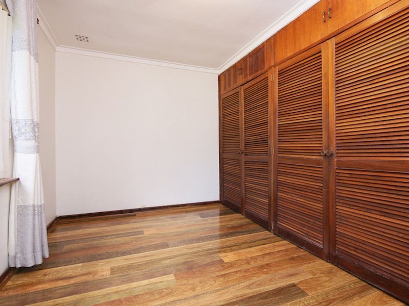 107 Berehaven Avenue, Thornlie WA 6108