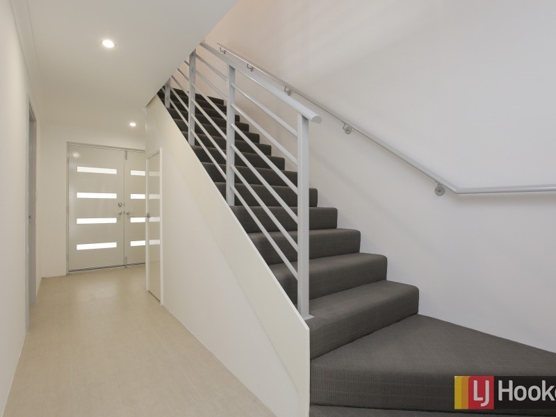 27A Dixon Avenue, Kewdale WA 6105