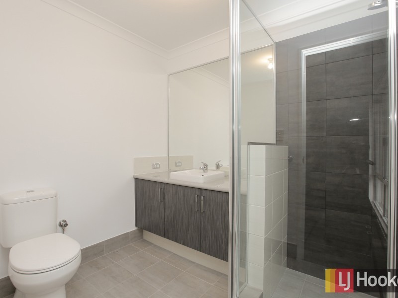 27A Dixon Avenue, Kewdale WA 6105