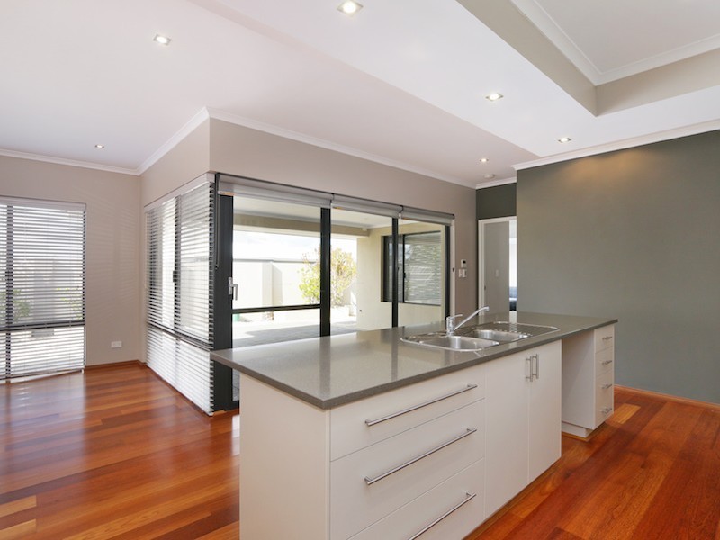 14 Selbourne Road, Southern River WA 6110