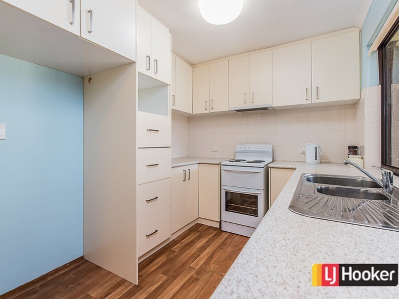 30 McNamara Drive, Thornlie WA 6108