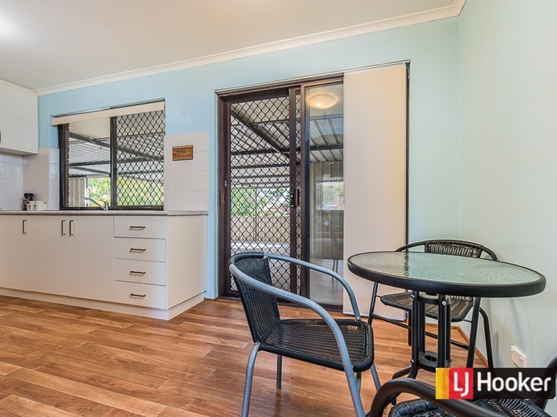 30 McNamara Drive, Thornlie WA 6108