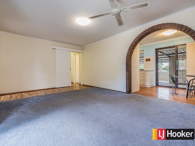 30 McNamara Drive, Thornlie WA 6108