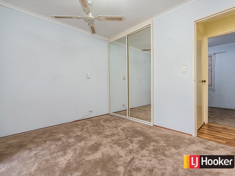 30 McNamara Drive, Thornlie WA 6108