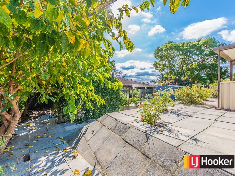 30 McNamara Drive, Thornlie WA 6108