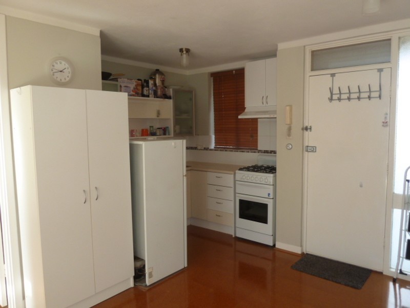 17/80 King George Street, Victoria Park WA 6100