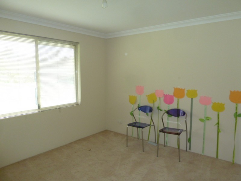 7 Balannup Road, Harrisdale WA 6112