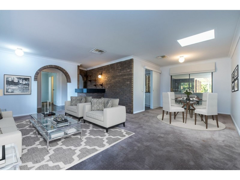97 Regency Drive, Thornlie WA 6108