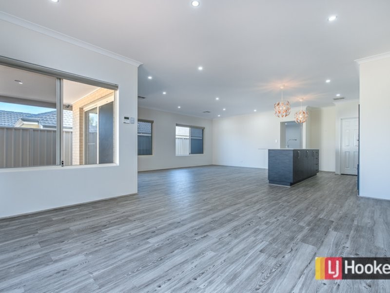 8A Yale Road, Thornlie WA 6108