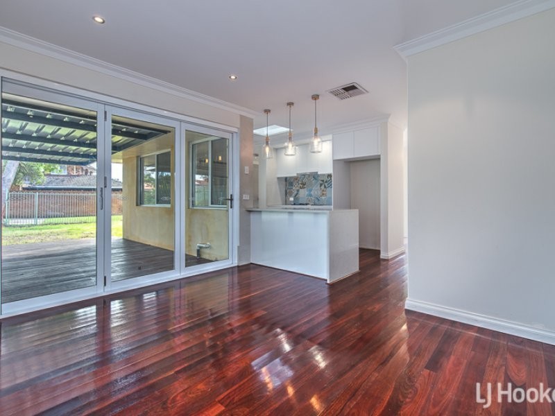 66 Grenadier Drive, Thornlie WA 6108