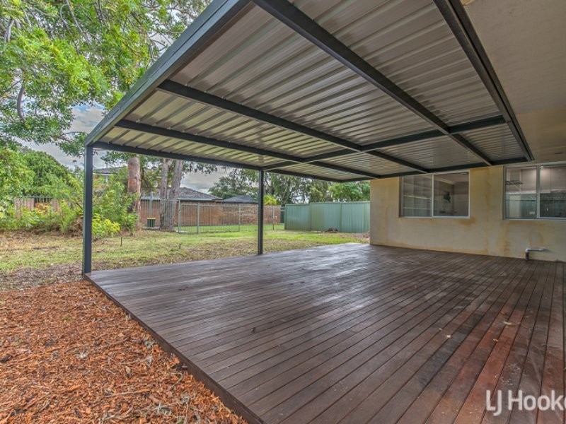 66 Grenadier Drive, Thornlie WA 6108