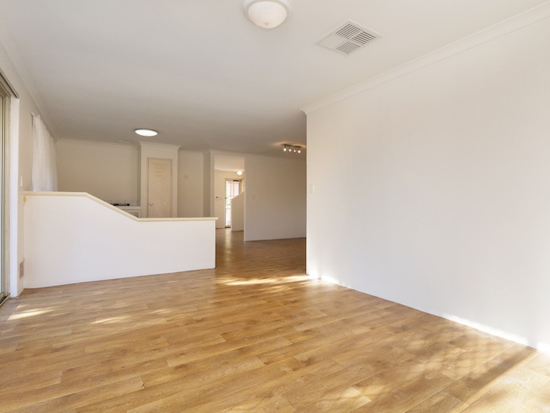 5 Bellata Place, Kenwick WA 6107