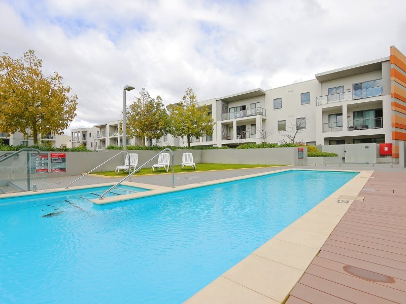 33/1 Stockton Bend, Cockburn Central WA 6164