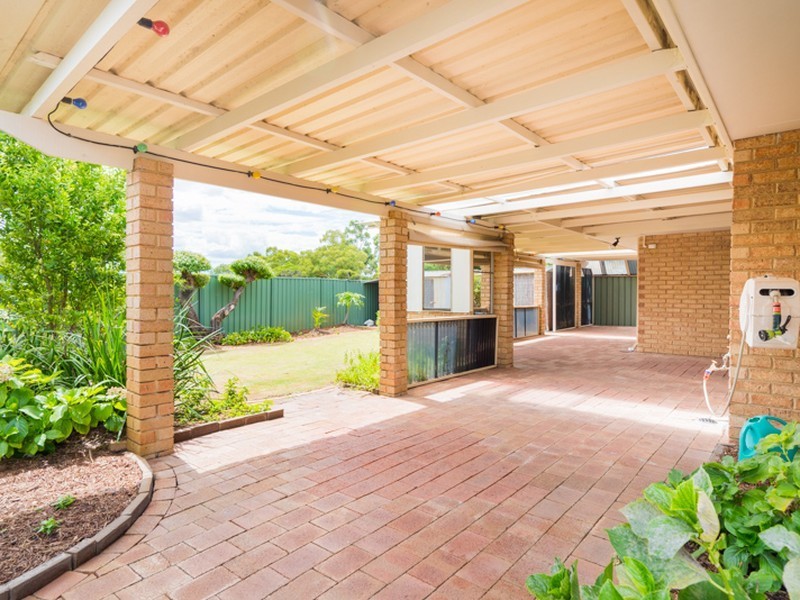 30 Stonecreek Close, Thornlie WA 6108