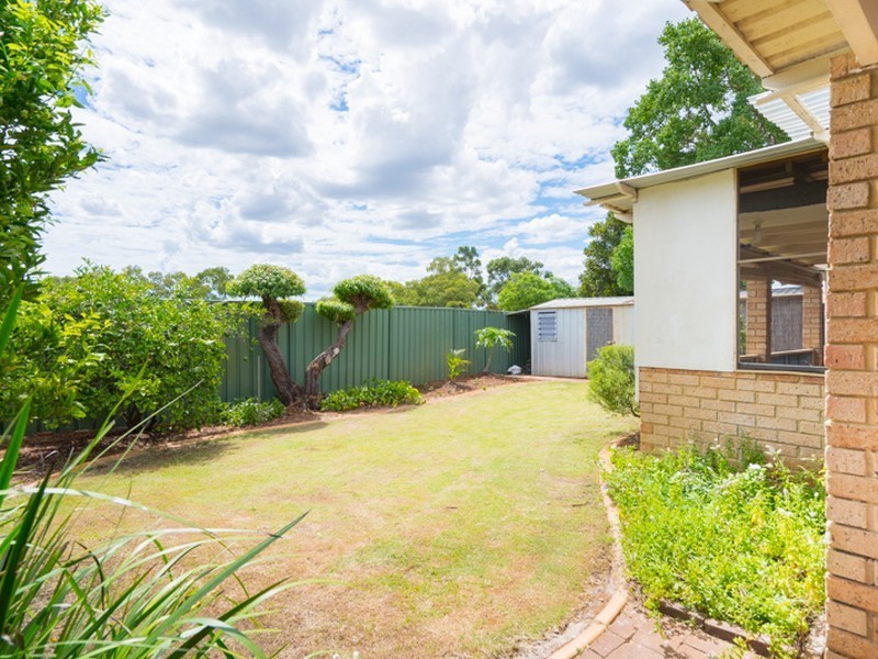 30 Stonecreek Close, Thornlie WA 6108