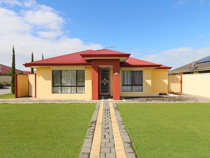 57 Southampton Drive, Piara Waters WA 6112