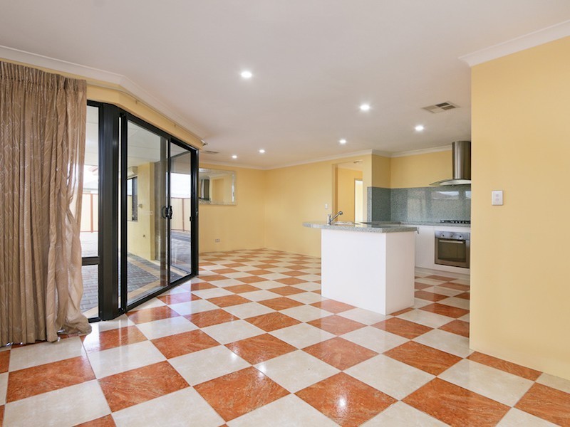 57 Southampton Drive, Piara Waters WA 6112