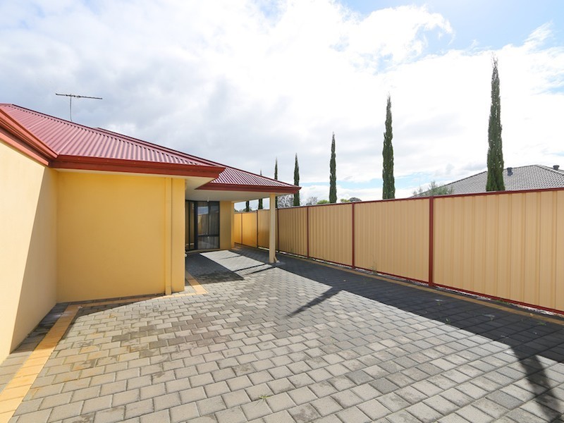 57 Southampton Drive, Piara Waters WA 6112