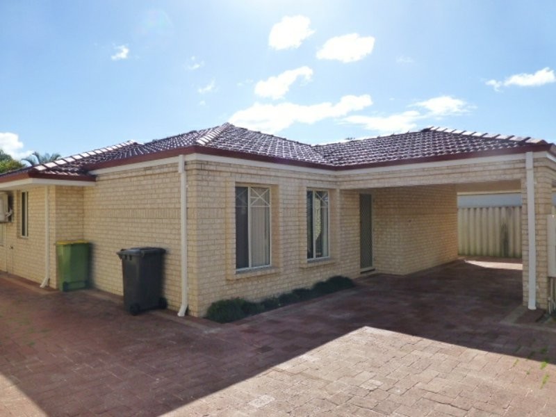 10D Denham Way, Thornlie WA 6108