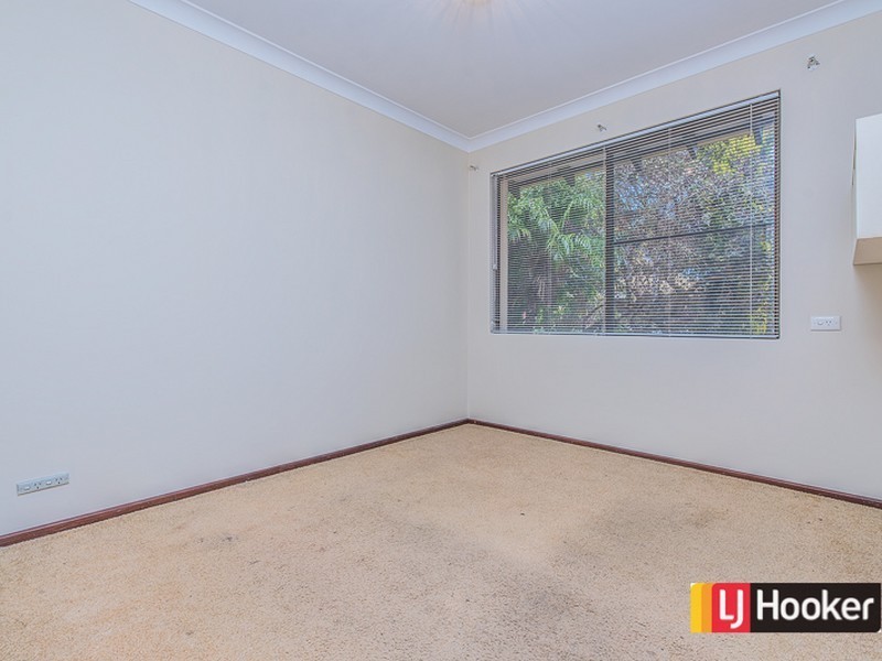 2 Crown Court, Thornlie WA 6108