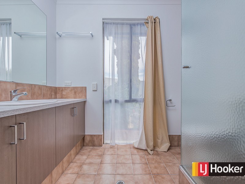 2 Crown Court, Thornlie WA 6108