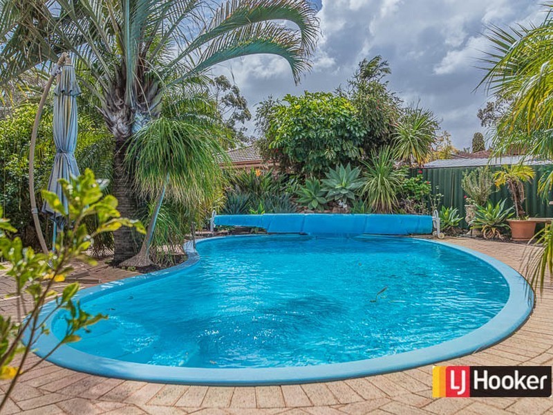 13 Fulmar Street, Thornlie WA 6108