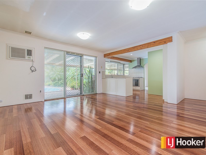 13 Fulmar Street, Thornlie WA 6108