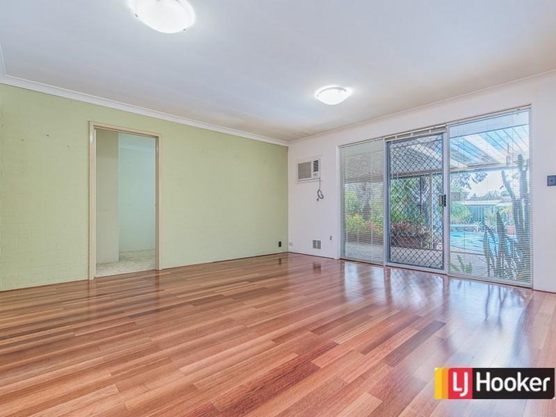 13 Fulmar Street, Thornlie WA 6108