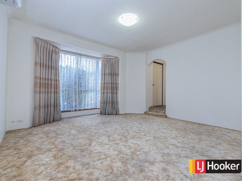 13 Fulmar Street, Thornlie WA 6108