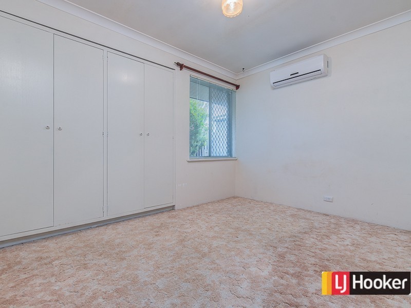 13 Fulmar Street, Thornlie WA 6108