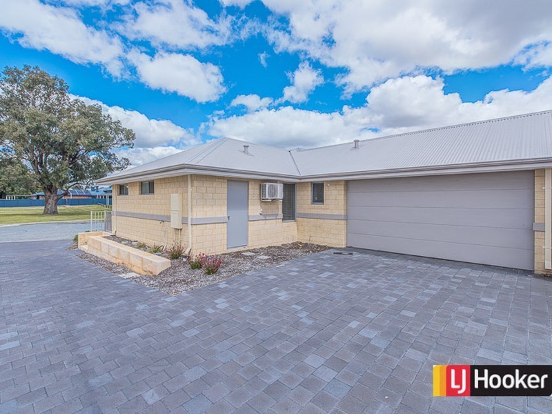 1/65 Eynesford Street, Gosnells WA 6110