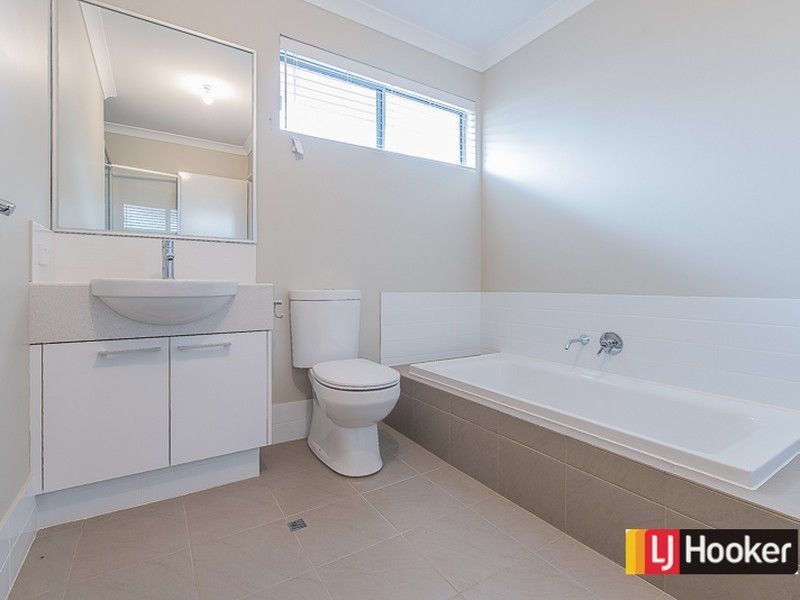 1/65 Eynesford Street, Gosnells WA 6110