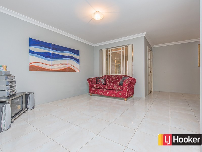36 Ashridge Turn, Canning Vale WA 6155