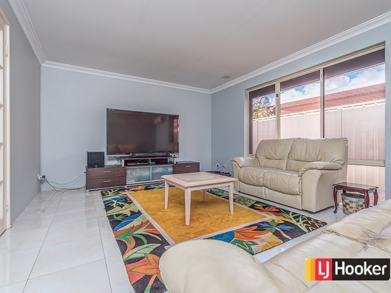 36 Ashridge Turn, Canning Vale WA 6155