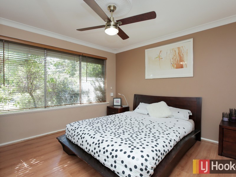 17 Farringdon Way, Huntingdale WA 6110